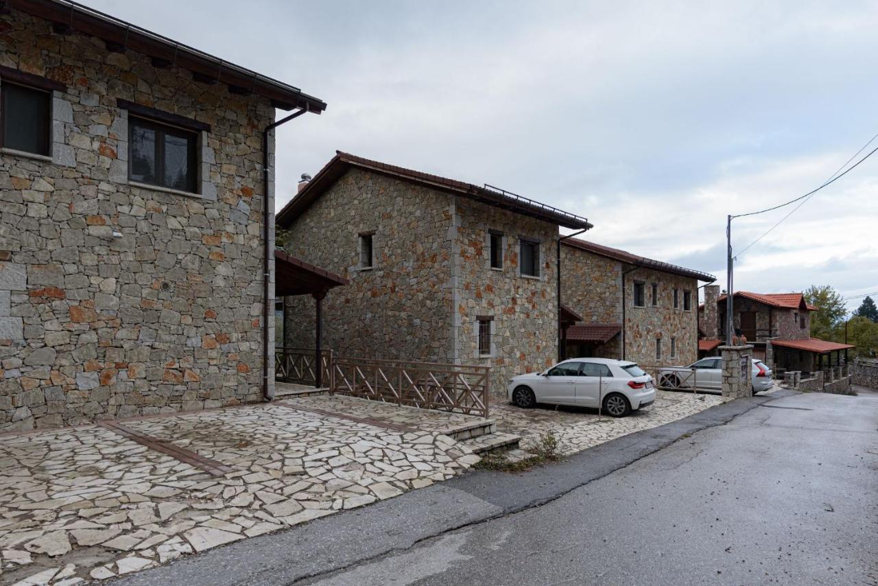 Parnassus Dreamwood Chalet Eptálofos Exteriér fotografie