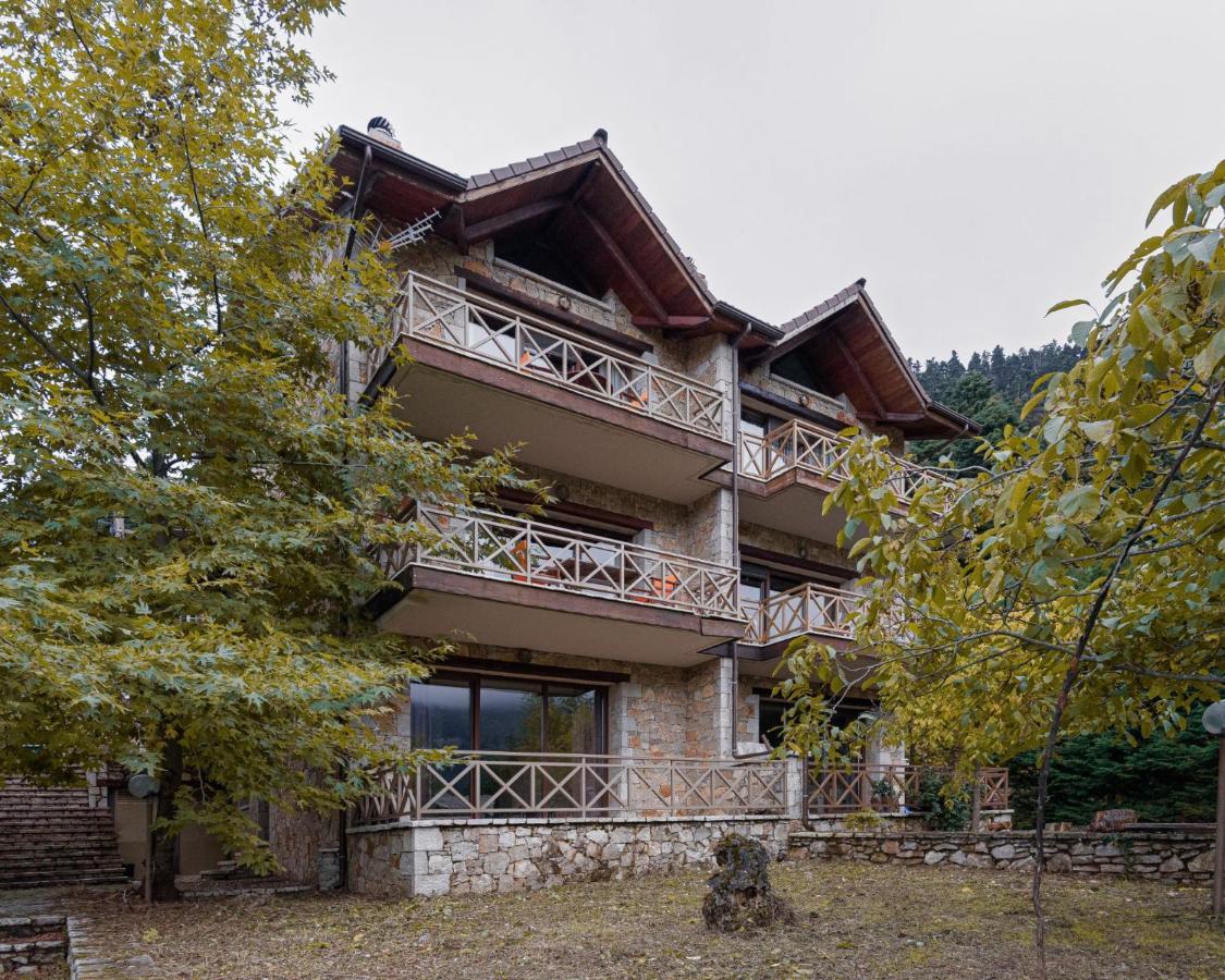 Parnassus Dreamwood Chalet Eptálofos Exteriér fotografie
